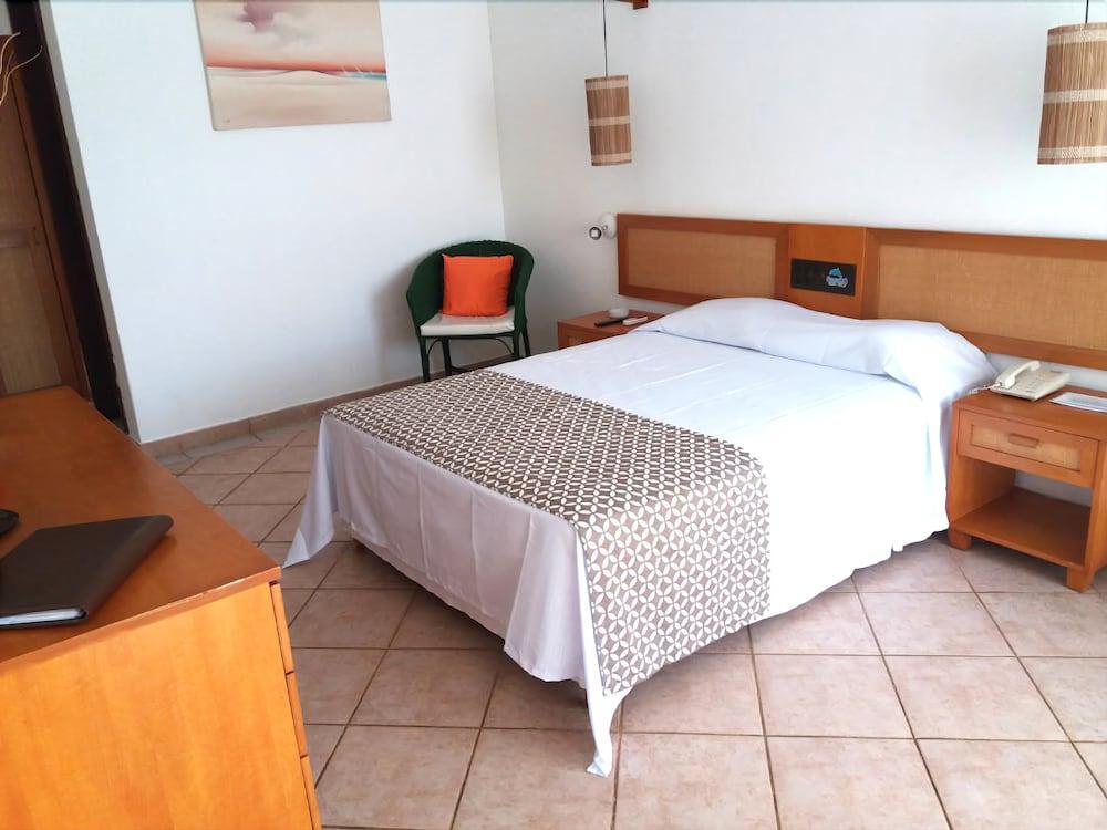 Almai Cumbuco Hotel Exterior photo