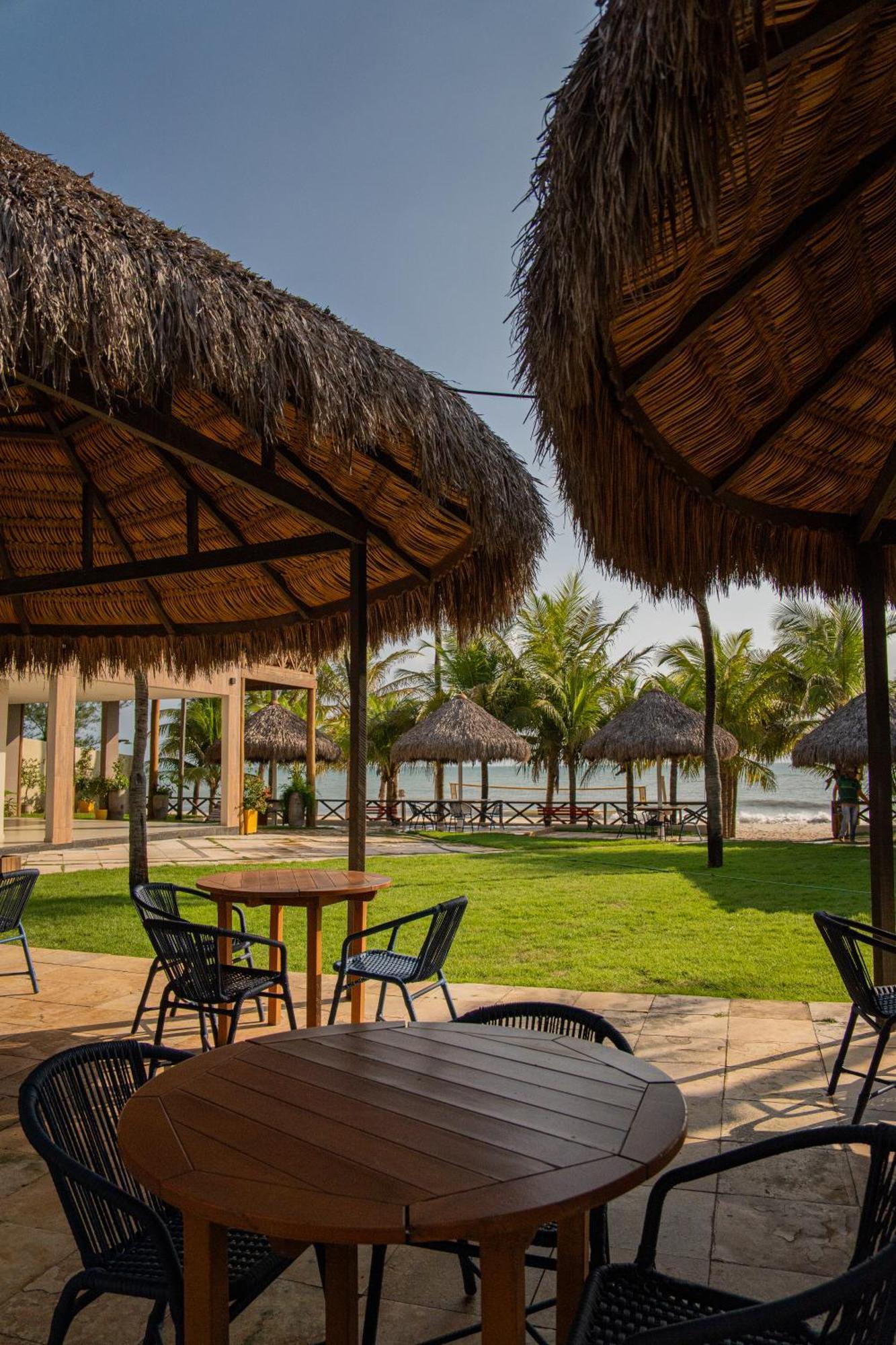 Almai Cumbuco Hotel Exterior photo