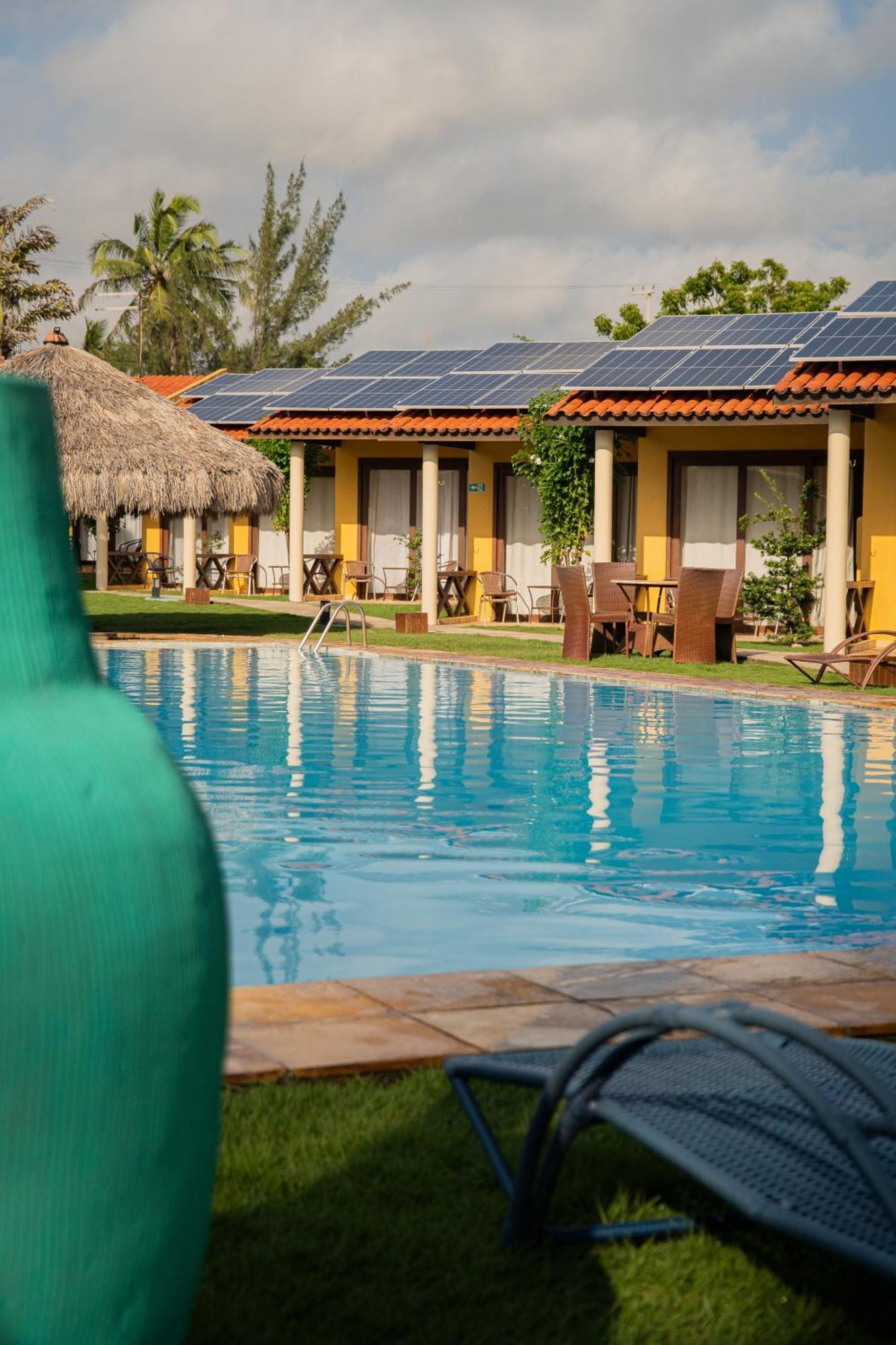 Almai Cumbuco Hotel Exterior photo