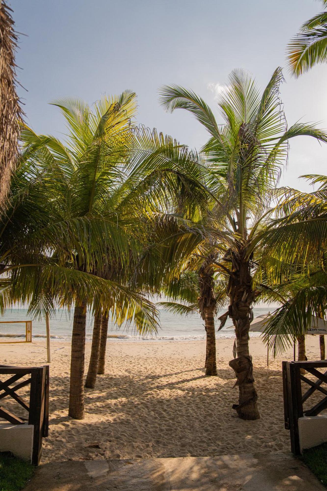 Almai Cumbuco Hotel Exterior photo